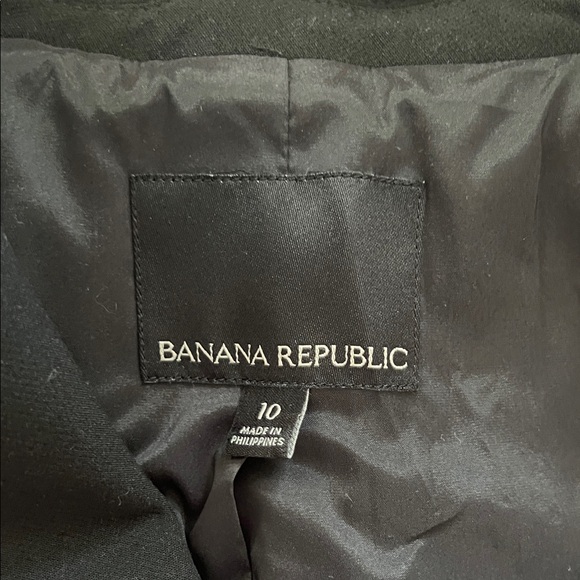Banana Republic Classic Preppy Black Blazer Women's Size 10 - Picture 2 of 3
